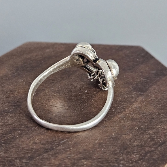 Two Skeleton Heart Silver Ring - Picture 5 of 7